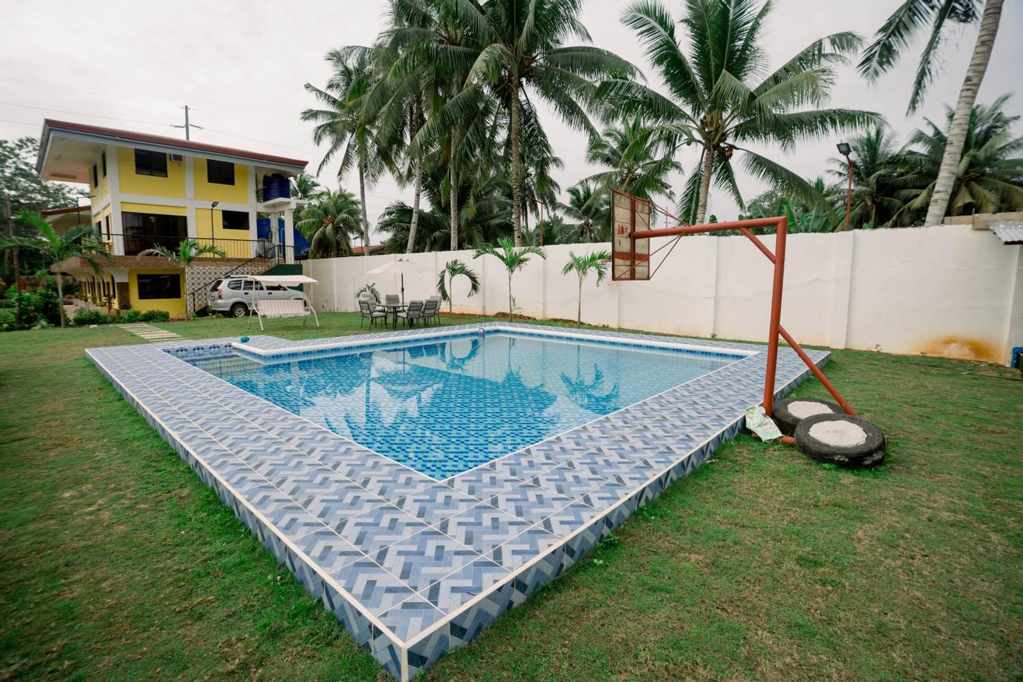 Villa Lourdes Resort 邦劳 外观 照片