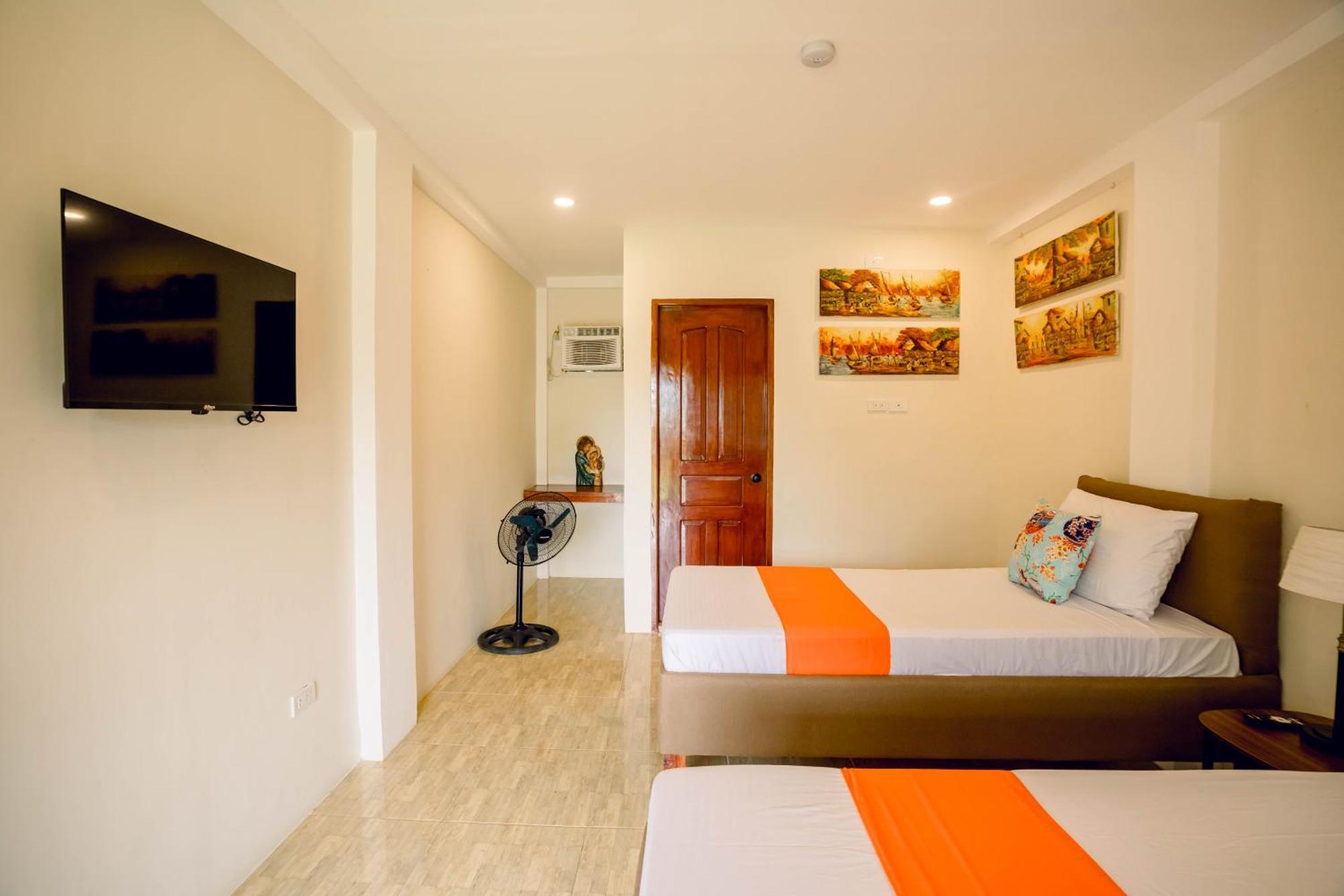 Villa Lourdes Resort 邦劳 外观 照片
